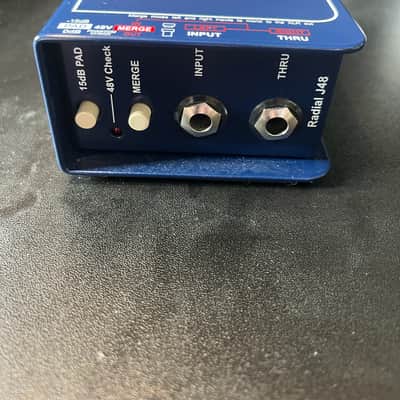 Radial J48 Active Direct Box 2010s - Blue image 2