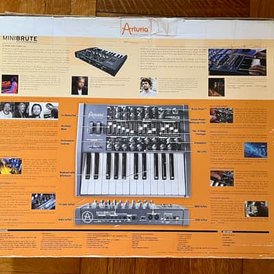 Arturia MiniBrute 25-Key Synthesizer 2012 - 2018 - Black image 4