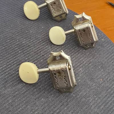 3- Kluson Deluxe 1960's/70's / 8mm Thick Peg / Bass Guitar Tuners Tuning Key (?) image 2