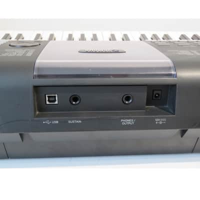 Yamaha PSR E423 61 Key Portable Keyboard image 5