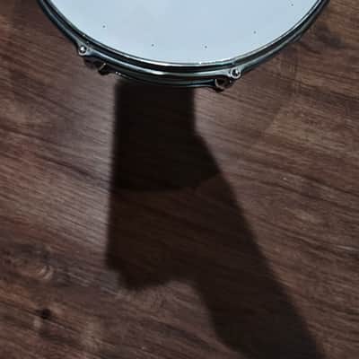 Slingerland No. 130 Gene Krupa Sound King 5x14" 8-Lug Chrome Over Brass Snare Drum with Zoomatic Strainer 1963 - 1977 - Chrome image 7