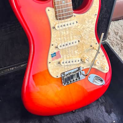 Fender American Deluxe Ash Stratocaster 2005 - Cherry Sunburst image 4