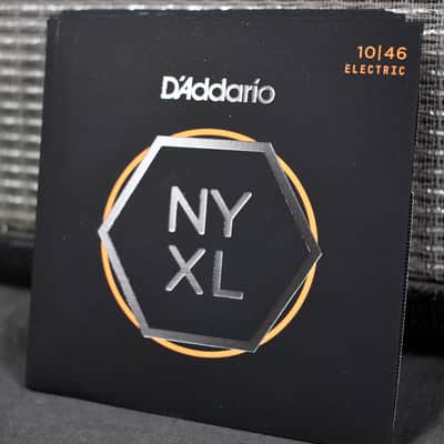 D'Addario NYXL1046 Nickel Wound Regular Light 10-46 image 1