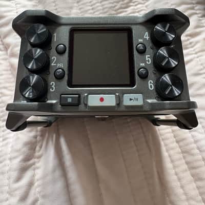 Zoom F6 32-Bit Float Field Recorder Bundle w/ BTA-1 Bluetooth & 2x NP-F970 Batteries image 2