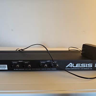 Alesis M-EQ 230 Dual 1/3 Octave Precision Equalizer with Power Supply Black image 3