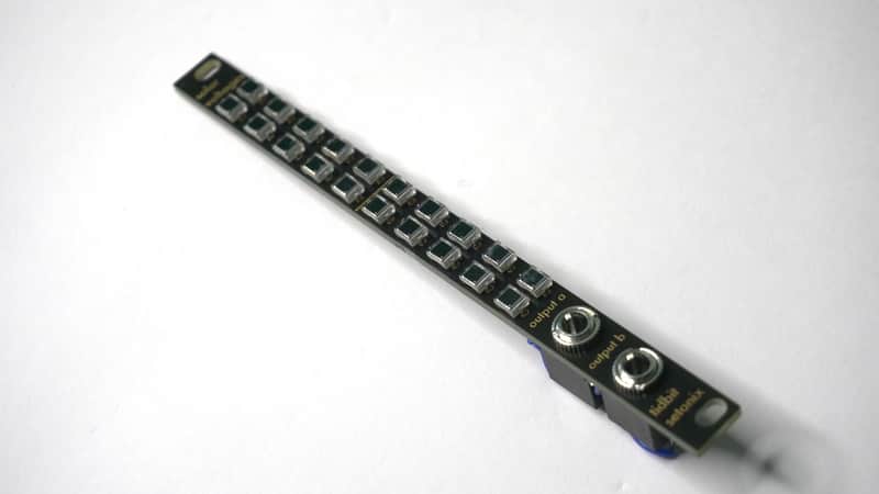 Tidbit Audio Solar Voltages - Two Channel Light Theremin - Eurorack - 2hp 2023 - Black image 1