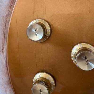 Gibson Les Paul Deluxe 2011 - 2012 - Goldtop image 4