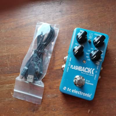 TC Electronic Flashback Delay & Looper 2014 - 2017 - Blue image 5