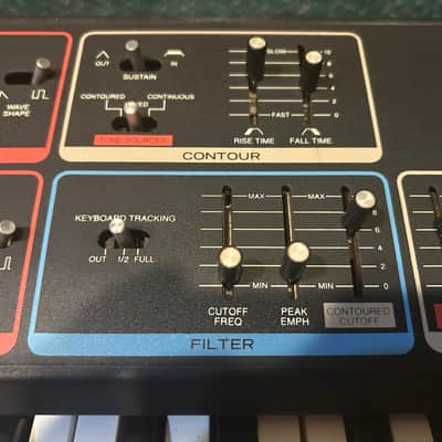 *Vintage* 1983 Realistic by Moog USA Concertmate MG-1 - Analog Synthesizer Keyboard image 4