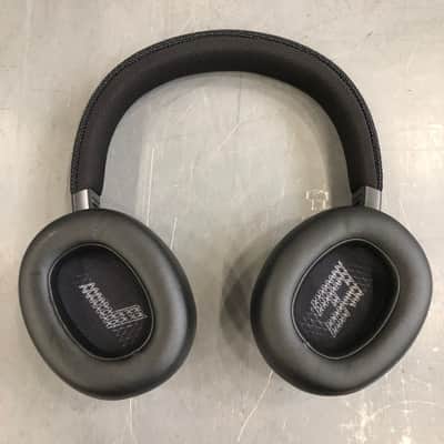 JBL Live 660NC Wireless Over-Ear Headphones, Noise Cancelling, Bluetooth, Black image 3