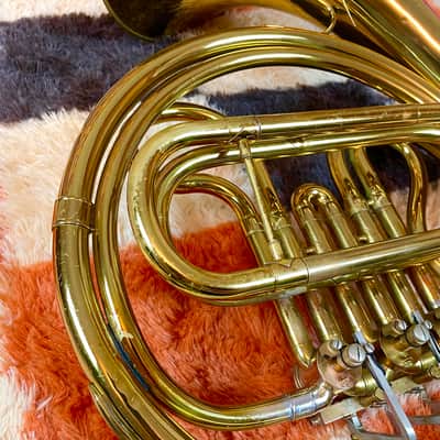 King Cleveland Single French Horn Key Of F With Case (Plays Great!) image 12