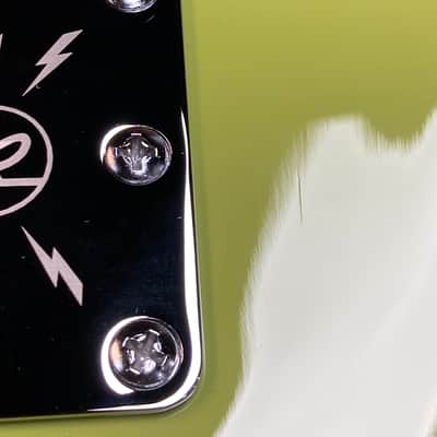 Reverend Jetstream RB with Rosewood Fretboard in Avocado New Blem image 8