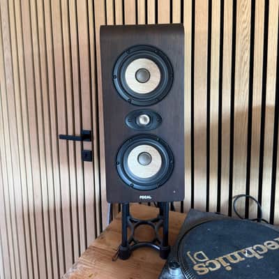 Focal Shape Twin 2.5-Way Active Studio Monitor (PAIR) Dec 2020 - wood image 7