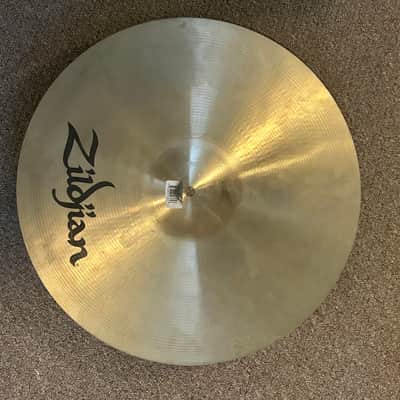 Zildjian 18" A Series Rock Crash Cymbal 1982 - 2012 - Traditional image 2