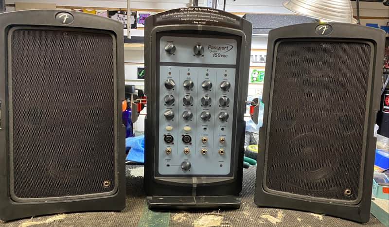 Fender Passport 150 Pro - Portable PA System image 1