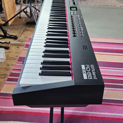 Roland RD-88EX 88-Key Digital Stage Piano, B-stock. Full manufacturer warranty image 5