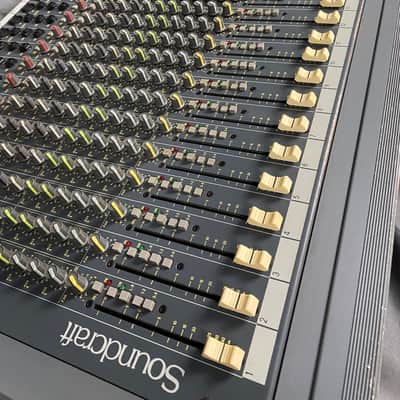 Soundcraft Spirit Live 4 24 Channel Mixing Console with Case 1990s image 1