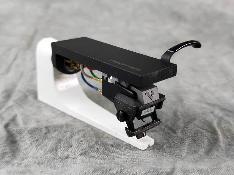 Shure V15V-MR Cartridge W/ Headshell In Excellent Condition image 1