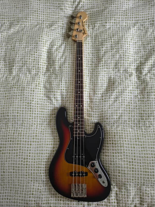 Fender Highway One Jazz Bass