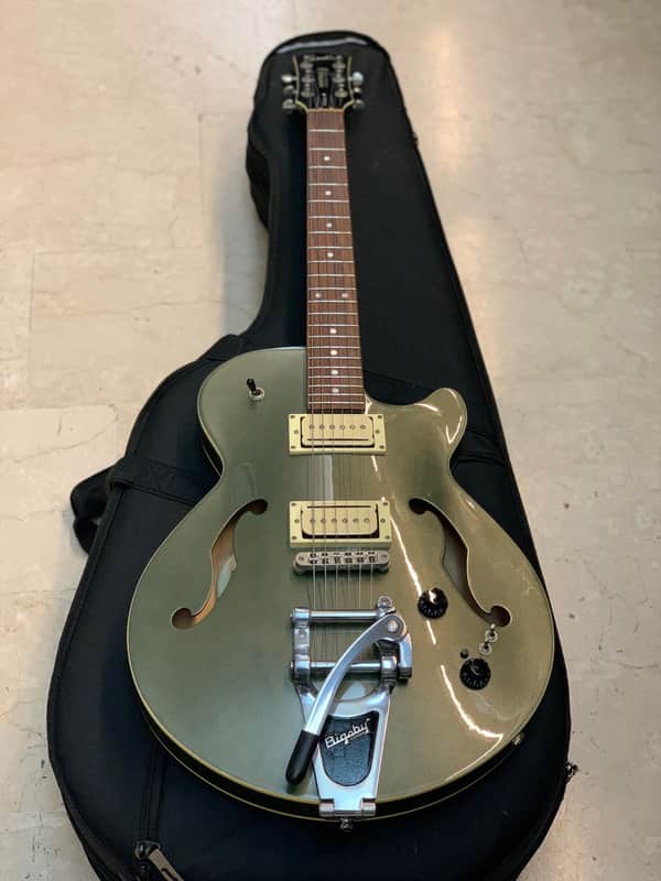 Godin MONTREAL PREMIERE LTD DESERT GREEN image 1