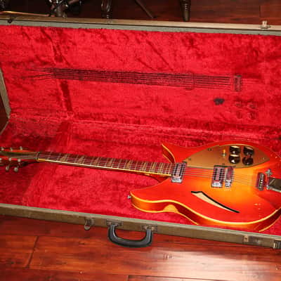 1959 Rickenbacker 365 Capri, Fire-glo finish image 9