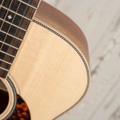 Larrivee OM-40 Mahogany image 17