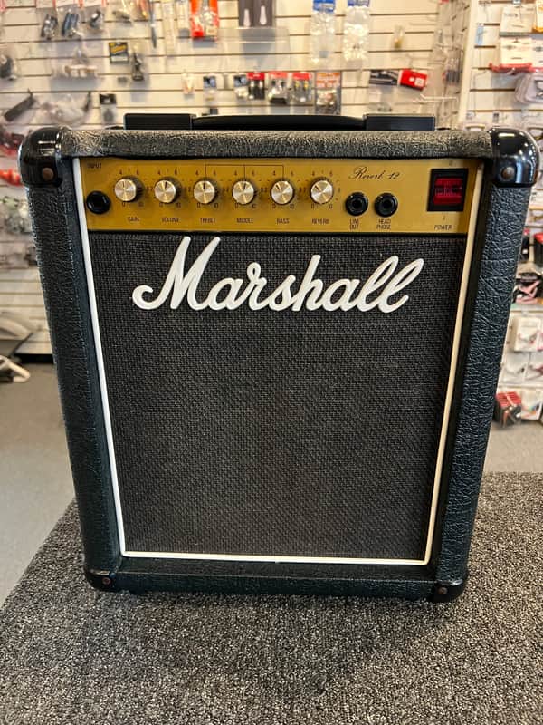 Marshall Model 5205 Reverb 12 12-Watt 1x10" Solid State Guitar Combo