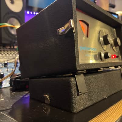 Refurbished Peterson Model 400 Strobe Tuner with case and mic! image 10