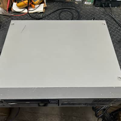 Sony CDP-2700 Audiophile CD player. TESTED AND SERVICED! image 2