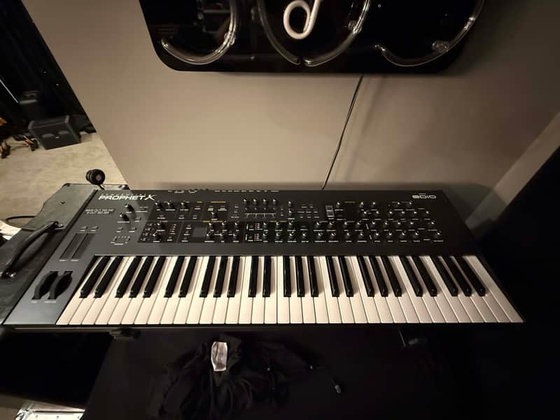 Sequential Prophet X 61-Key 16-Voice Polyphonic Synthesizer 2018 - Present - Black image 1