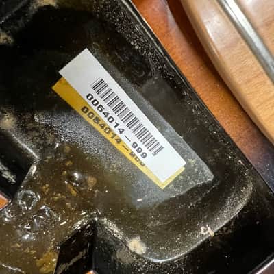 Fender American Standard Stratocaster with Maple Fretboard 1998 - 2000 - 3-Color Sunburst image 23