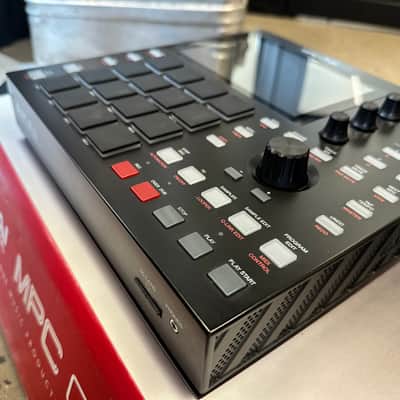 Akai MPC One Standalone MIDI Sequencer 2020 - Present - Black image 2