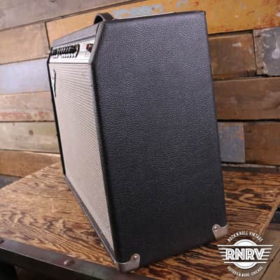 Fender Vibrolux Reverb 2-Channel 35-Watt 2x10" Guitar Combo 1970 - 1980 - Silverface image 7