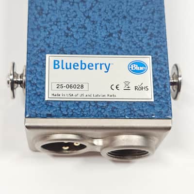 BLUE Blueberry Microphone + Shock Mount image 10