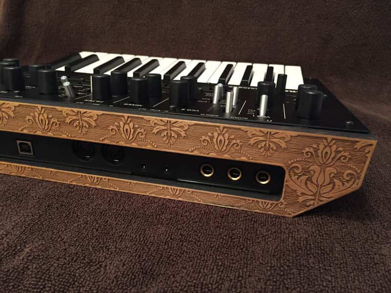 Korg Monologue Wood  Plate "Floral" design Bild 1