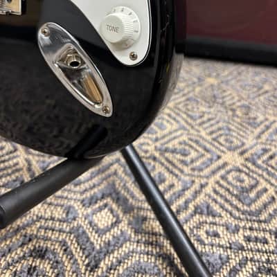 Fender Stratocaster MIM 1992 - Black w/Fender HSC image 4