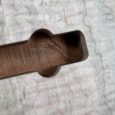 high end Offset Bass Body Unfinished Deep Curly Maple Top / Walnut Accent/ Solid One-piece Mahogany Back- limited Luthier Supply R2 imagen 16