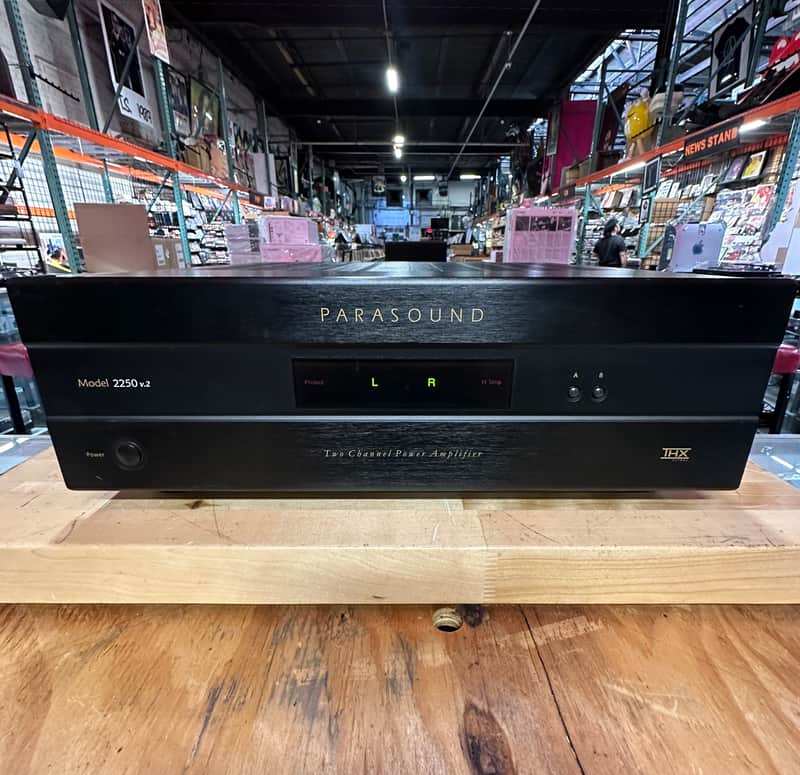 Parasound New Classic 2250 v.2 High-Current 2-Channel Power Amplifier