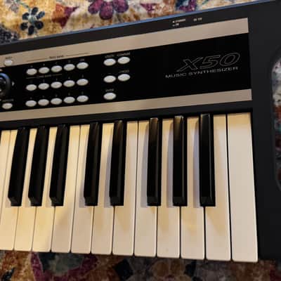 Korg X50 61-Key Music Synthesizer 2000s - Black image 2
