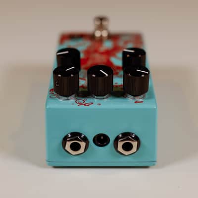 Walrus Audio Deep Six V3 Optical Compressor Pedal - Used Excellent image 3
