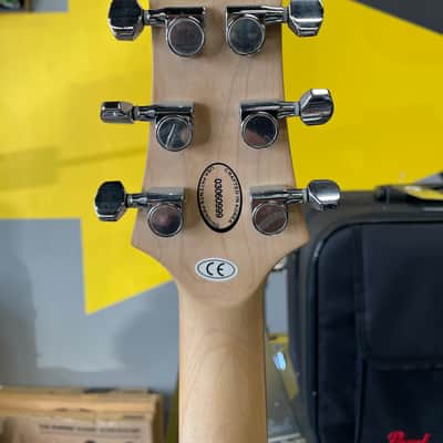 Line 6 Variax 500 2000s Red image 3