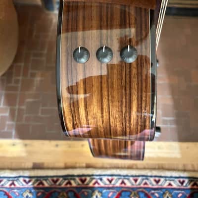 Taylor Limited Edition Custom Shop Grand Auditorium Sinker Redwood acoustic guitar  2014 - Sinker Redwood gloss top image 10