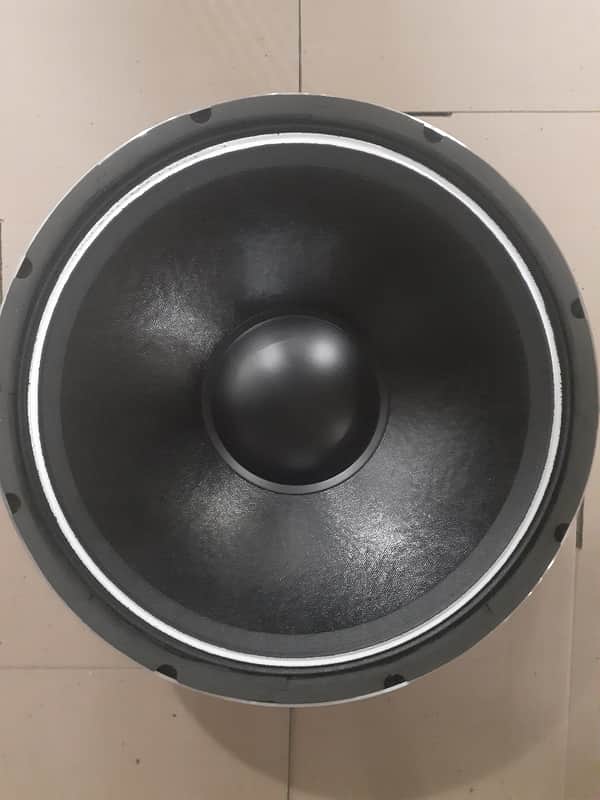 18" SUBWOOFER 4" VC WOOFER PINSTRIPE UNIT 600 RMS 8 OHMS  EAW CERWIN VEGA  RCF UPGRADE 40PAP-AC image 1