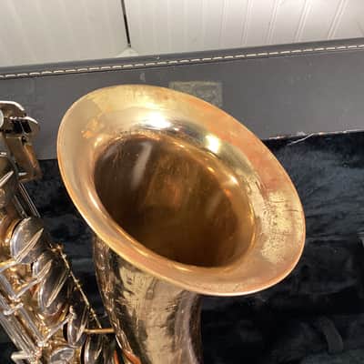 Selmer Baritone Saxophone image 8