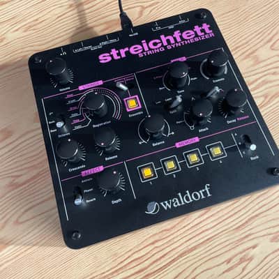 Waldorf Streichfett String Synth / Firmware updated / USB cable / Original box image 12