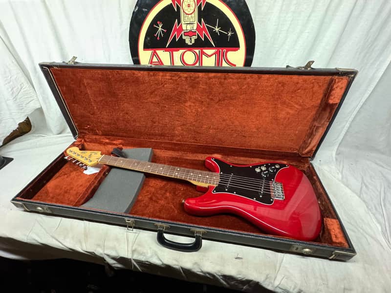 Fender Lead II 2 Hard Tail Guitar with Case image 1