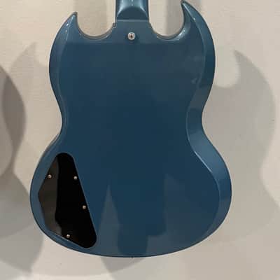 Gibson Gibson Custom Shop M2M 1964 SG Standard Reissue With Maestro Vibrola Gloss Antique Pelham Blue 7.10 LBS 2023 Antique Pelham Blue image 5