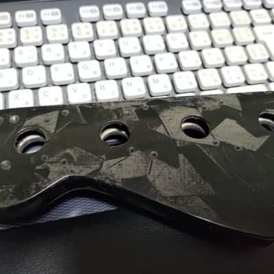 Modulus Graphite neck image 3