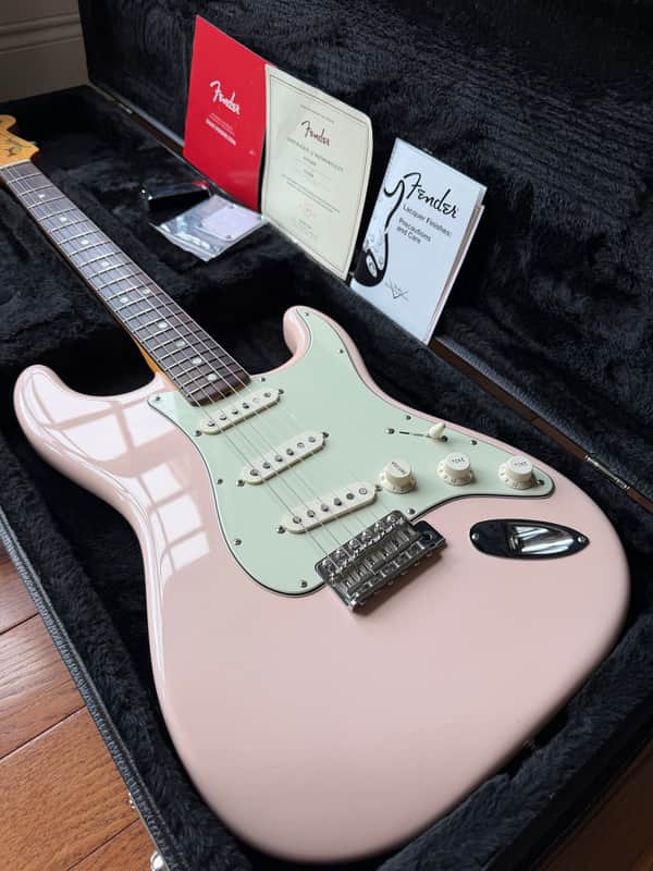 2021 Fender American Original 60s Stratocaster Rosewood - Shell Pink