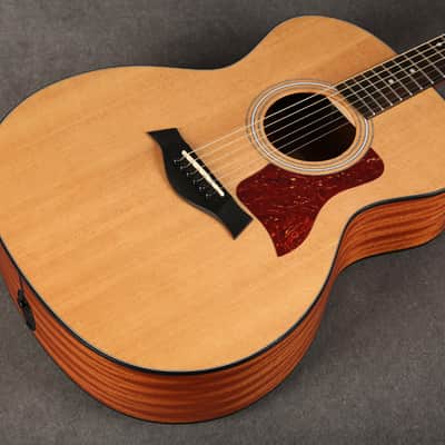 Taylor 114e Grand Auditorium Electro Acoustic - Natural - 2nd Hand (166618) image 11